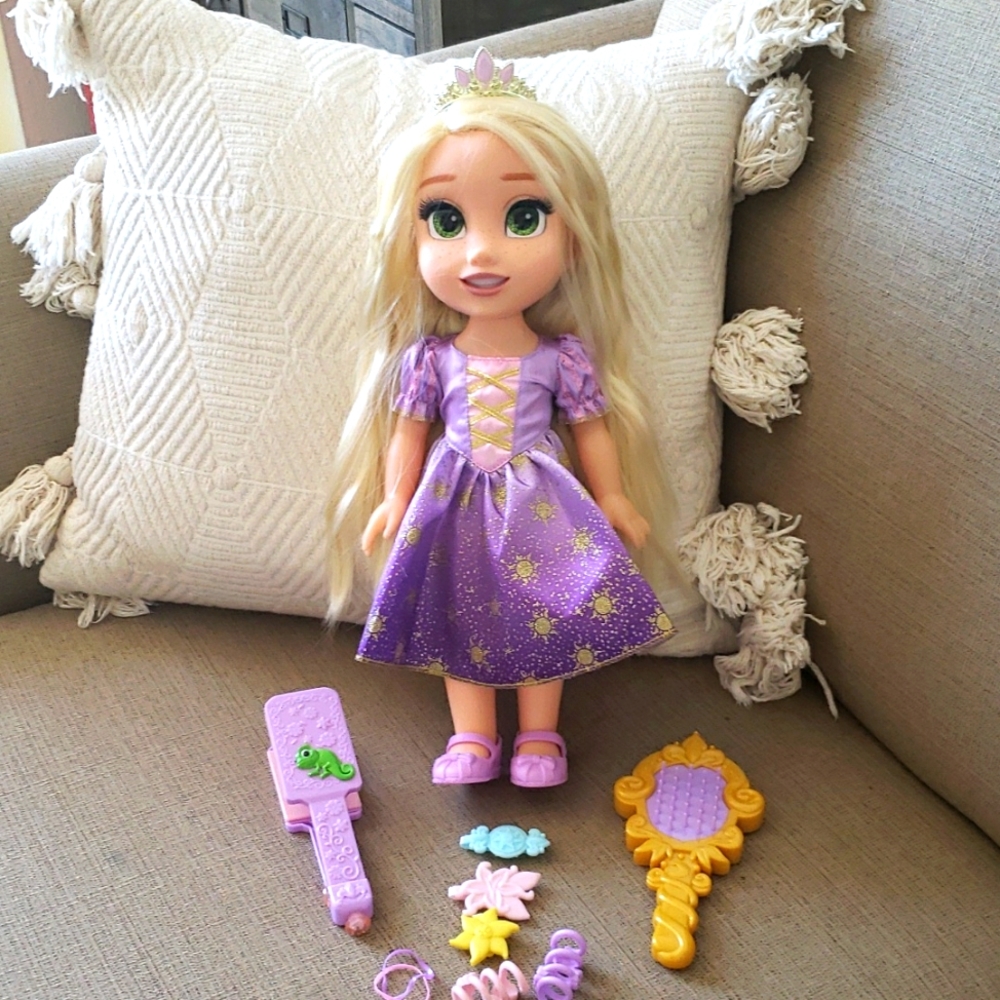 Disney Princess Magic In Motion Hair Glow Rapunzel Doll 15"